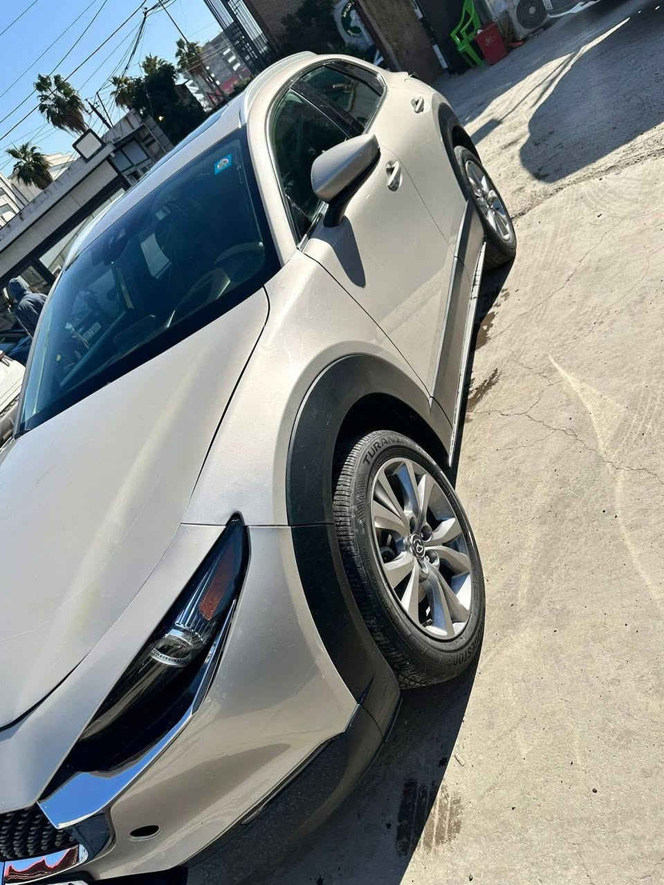 مازدا cx30 موديل 2023

المواصفات
دفع رباعي
رقم بغداد هزه سنوية كله جديد
بريميم فول ١/١ أعلى فئة
49,000 كم
داخل جلد
داتا شو
لايت متحرك
فتحة
قيادة ذاتية
رادارات
باب خلفي كهرباء
حادثها بالصور بنيد مصلح ومصبوغ
وباقي المواصفات المعروفة

العنوان
بغداد

🟧 السعر علق يوصلك السعر 📮

للتواصل
***********

#مازدا_cx30 #مازدا #موديل_2023 #بغداد #حراج_السيارات #بيع_سيارات
