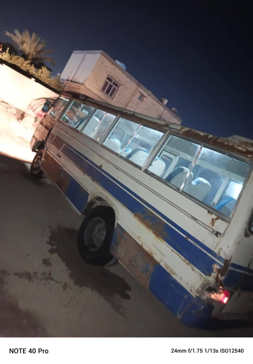 سلام عليكم اخوان حياكم الله
كوستر للبيع موديل 82 رقم كربلاء محرك كاز 
بلادي بريك دسك تايرات الاماميات جوبلس العنوان كربلاء 
الحر السعر 3500 للستفسار ***********
