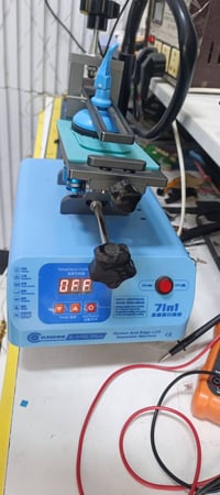 متوفر قالة شاشات + قالعة ضهر جهاز تكدر تتحكم بكل الاتجهاهات سعرة ٥٠ مك...