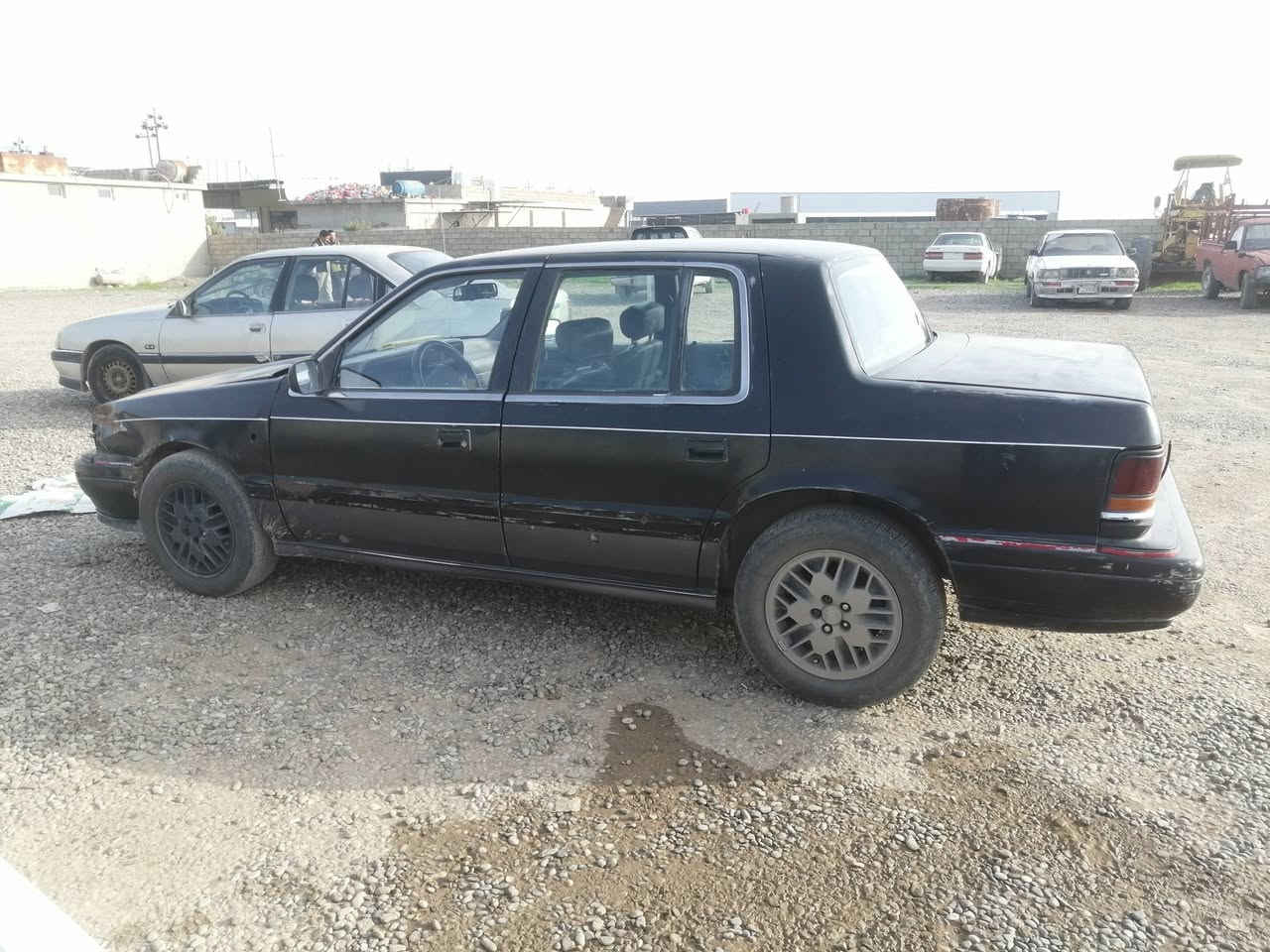 السلام عليكم للبيع كلايزر 92 رقم فحص نينوى شرط الوكاله والتحويل محرك كير شرط توكاتيك صدر تواير كلو جديد غرفه جديده سياره بدون صبغ ولا طخه السعر 15 مكان السياره القياره***********
