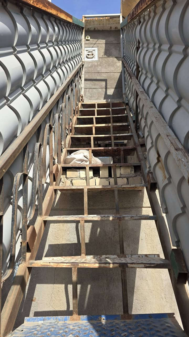 درج البيع  طوله ربع متار
مكام الزعفرانيه. سعره خاص


**إذا كنت صاحب هذا الإعلان وتريد حذفه لأي سبب، رجاءا أرسل رسالة إلى الدعم الفني**