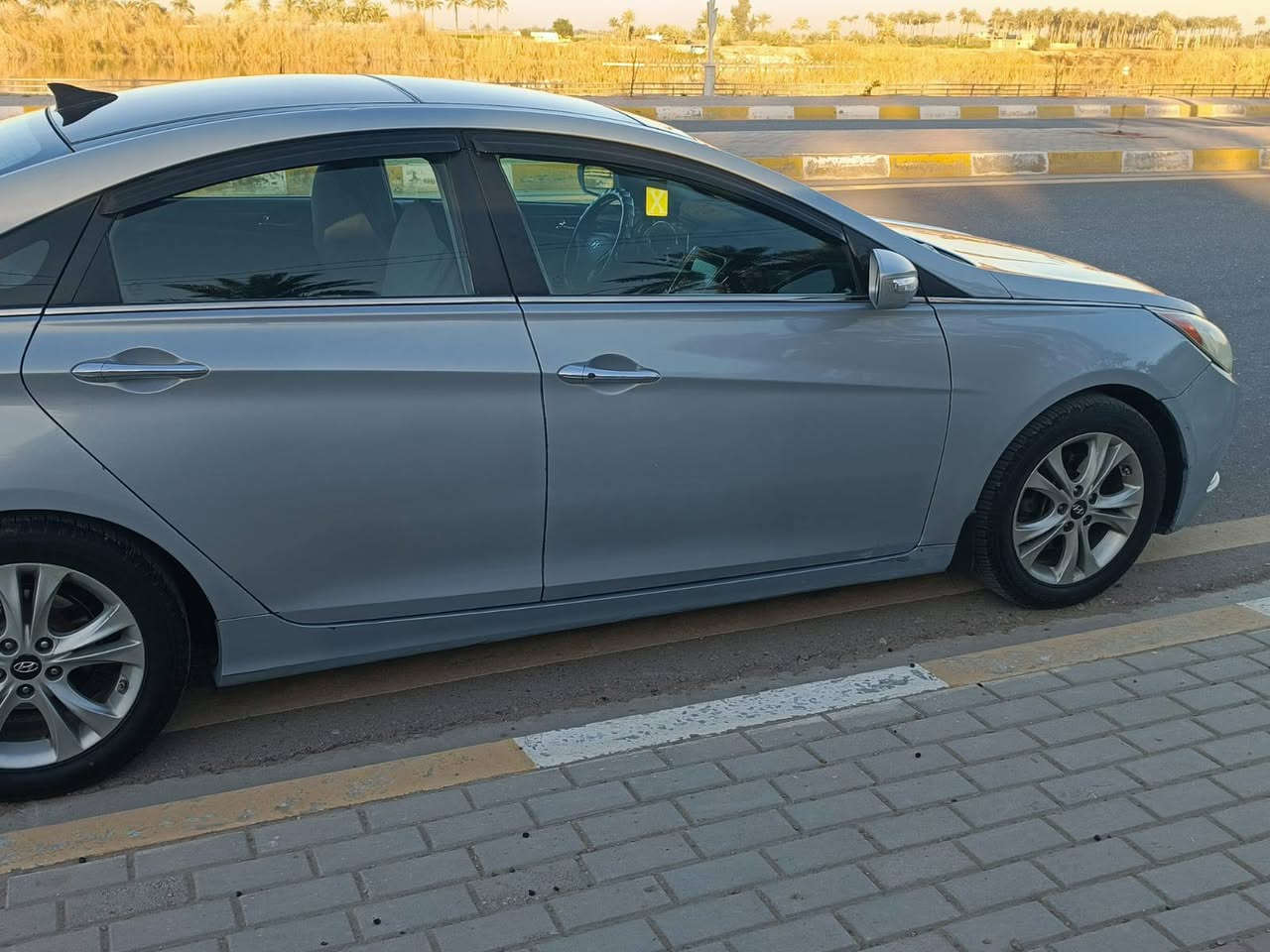 السلام عليكم سوناتا ١٣  امريكي اخوان ميحتاج ذكر مواصفات السياره كامله المواصفات السياره مكفوله من الدواخل بيه صبق صفحه محرك كصه علا ايدي هوه وتفرعاته كير تمام الساره مال جناي جاهزه مكاني عامريه السعر ١١٠ وبيه مجال البيع نقد *********** وحياكم الله وكلل هلااخوان ملاحضه الي يريد يتصل  بس بليل بنهار ماعندي شبكه لان بل عمل
