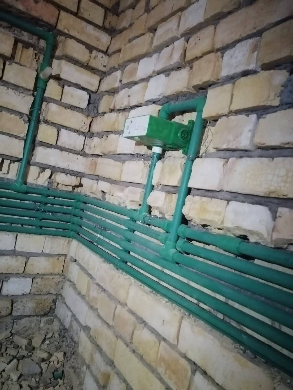 تم العمل بمواد الراك ثيرم من محلات الأخ أحمد الكرخي.....
ابو عباس الطائي للتاسيسات الصحية
للاتصال :***********
