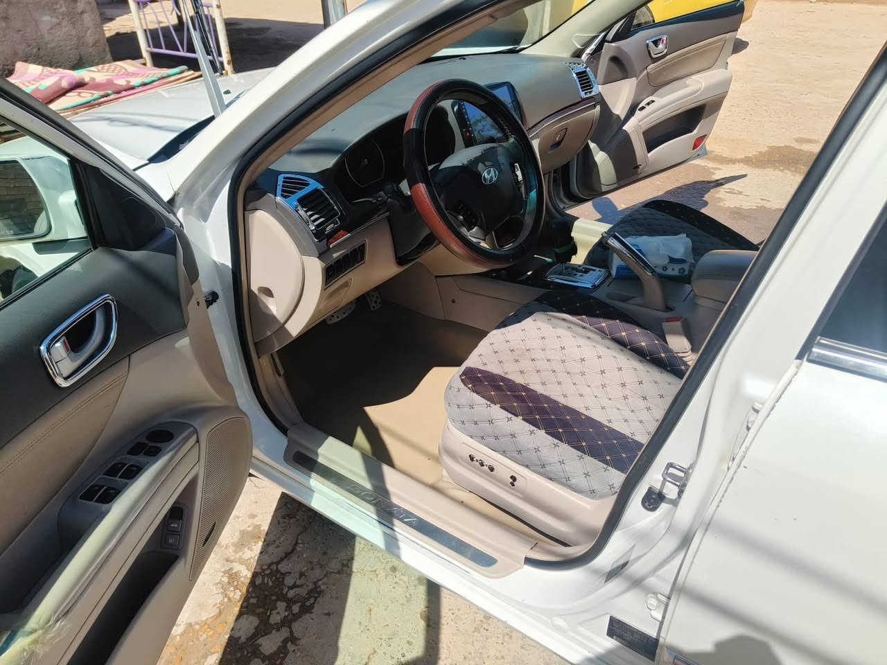 سوناتا 2008 وارد امريكي محرك 6سلندر فول كشن كهرباء فتحة تحكم شاشةماتذب عليه درهم تخم تايرجديد باتري جديدضربته بدون دواخل جاملغ خلف العبري بيه رشات صبغ ابيع حزام كير مكينة كلة جديد اقرة المنشور وخابرني *********** السعر 104 وبيه مجال
