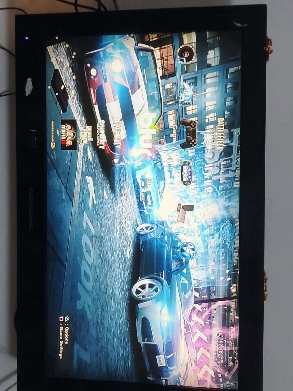 ابلي3 للبيع اي عيب مابي 
السعر 100 بي مجال


**إذا كنت صاحب هذا الإعلان وتريد حذفه لأي سبب، رجاءا أرسل رسالة إلى الدعم الفني**