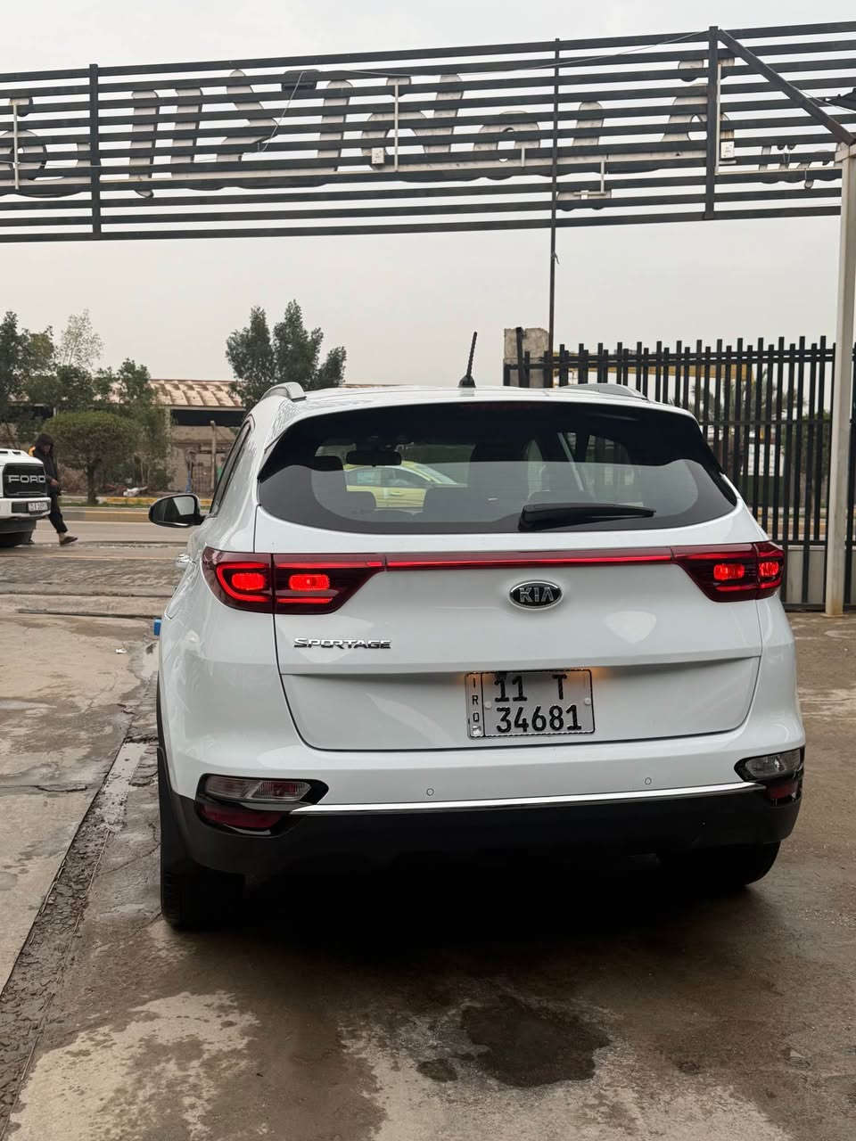 كيا سبورتج موديل 2019 خليجيه بدون صبغ ماشيه 46الف مواصفات عاديه شاشه حساس مري شفط قطعتين تبريد عنواني بغداد الجكوك السعر 184$ *********** بغداد, العراق
