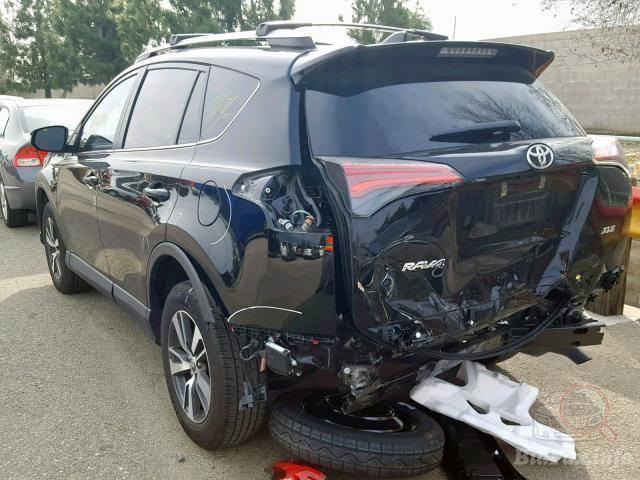 تيوتا راف فور 2018 xle للبيع مواصفاتهة معروفه حادثهة قبغ جنط مبدل بقطعه اصليه نفس اللون السيارة مابيهة قطرة صبغ بيهة طخطخات وشخوط بأماكن كير ومكينه بلاد ومكفول وباقي السيارة على وضع الشركة صور الحادث ورقم الشاصي بالصور رايدهة ب 170 ورقه وبيهة مجال للشراي
للاستفسار *********** بغداد, العراق
