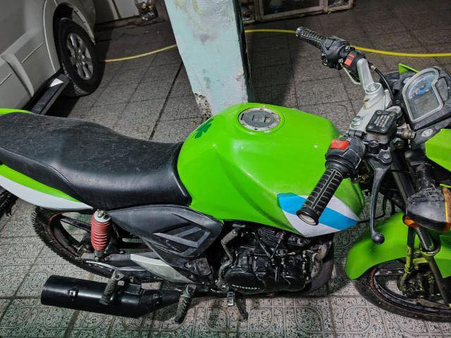 السلام عليكم دراجه لبيع أو مراوس سعر  700وبيها مجال اصولي شرط الترقيم مديل2023 رقمي  ***********
