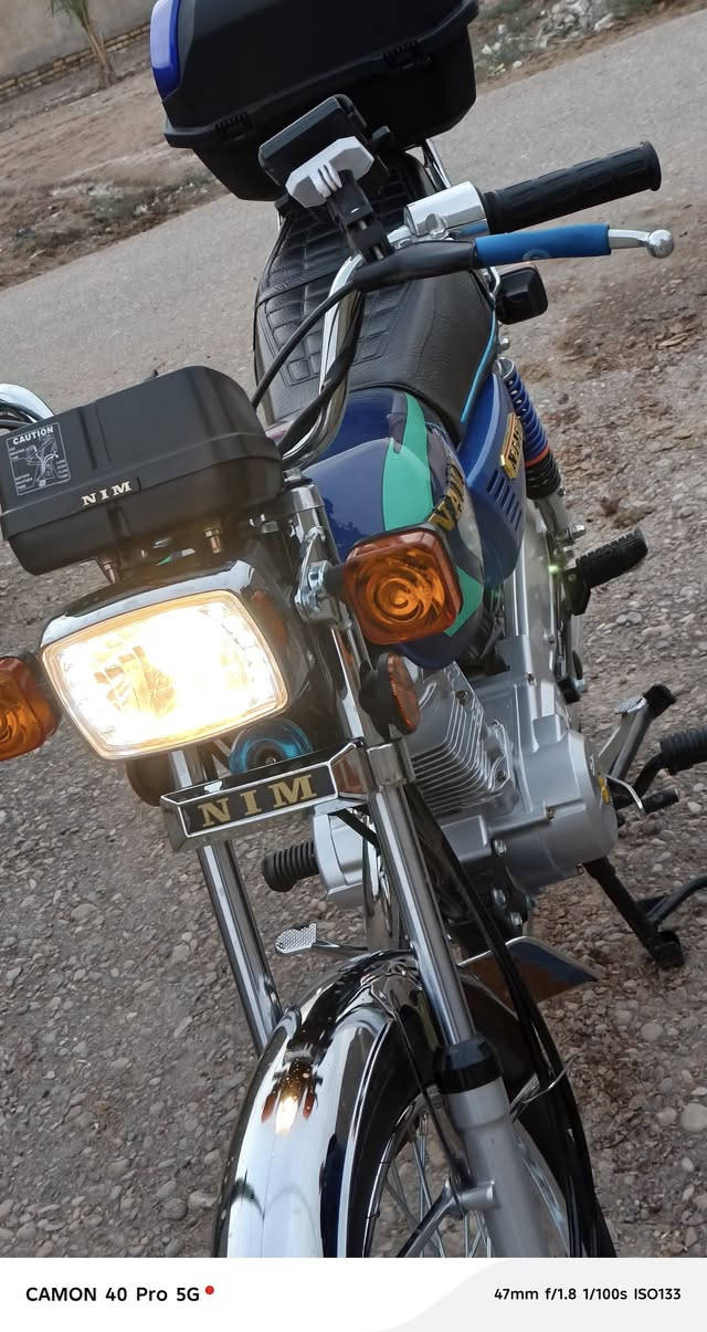 دراجه نامه باب ثاني موديل 2025 اوراق نضيفه ماشيه 500 متر رايدها بمليون و400 وبيها مجال وهاذ رقمي *********** وخاص موجود
