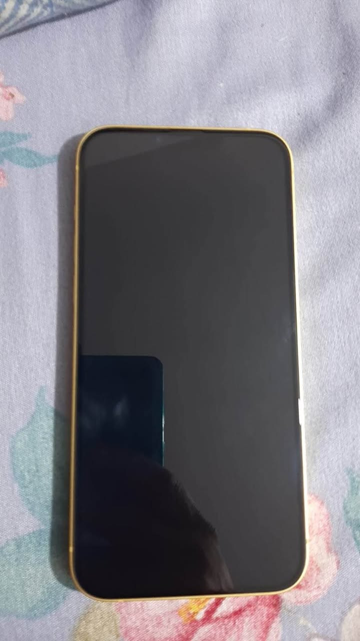 14 بلاس 
الذاكرة 128
البطارية 95
السعر 550 قفل جهاز بعده جديد 
اذا اكو مراوس ايباد اراوس 
رقمي *********** وبي واتساب بغداد, العراق
