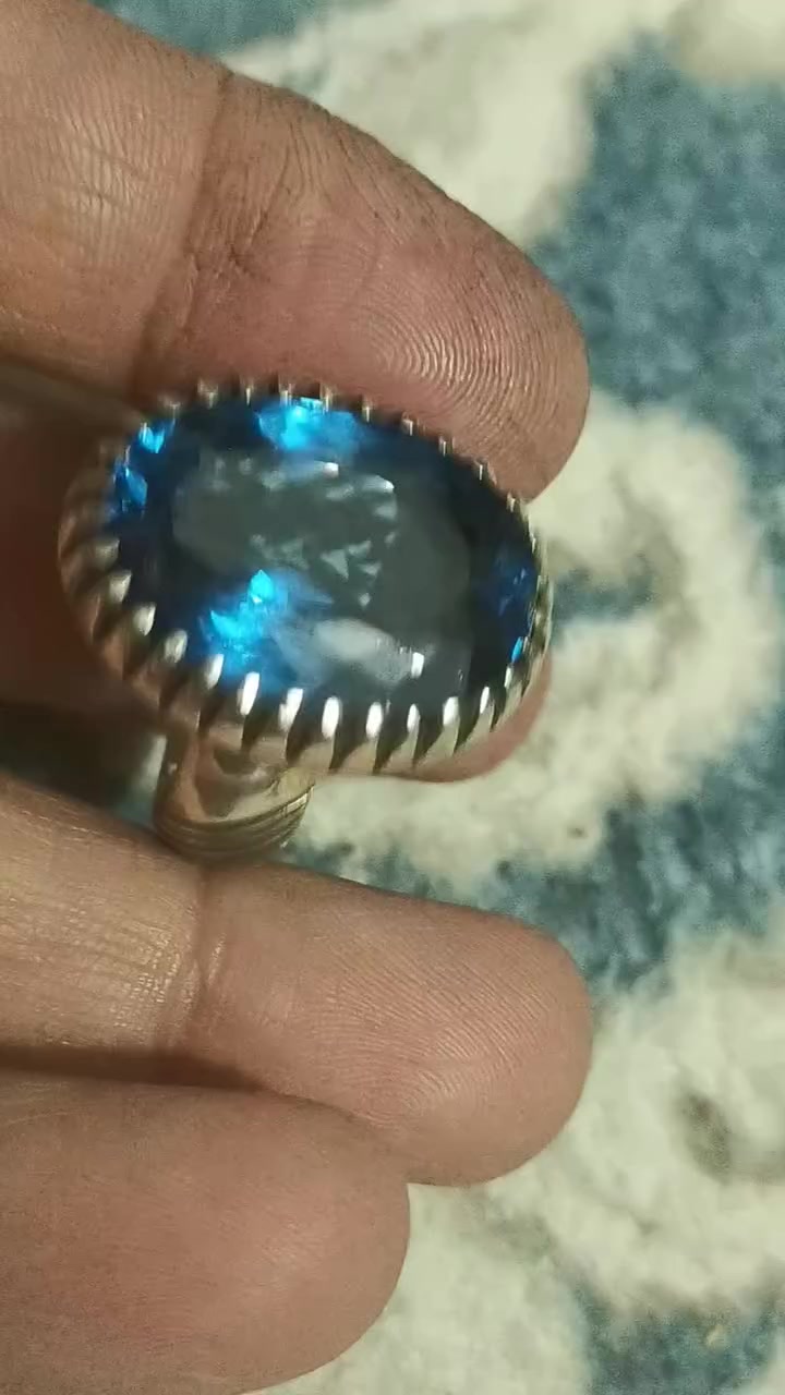 محأبس مجموعة كلمن وسعره للبيع صياغة ثكيل


**إذا كنت صاحب هذا الإعلان وتريد حذفه لأي سبب، رجاءا أرسل رسالة إلى الدعم الفني**