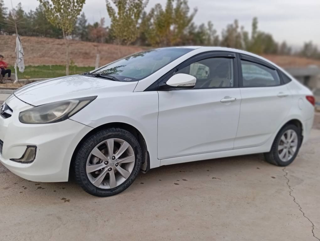 هۆندای اکسنت مۆدیل  2012 فول مواسەفات سڵایت وتۆماتیک کامیراو شاشەایپاد هەمووگیانی بەشەرت گێڕمەکینە تەحویلە سەنەوی هەتا22/9/2026تازەیە سەنەوی ئەسڵی و ڕەقەمی ئەسڵی لەگەڵە خاوەنی نازانم لەکوێیە بەشەرتی بێعەیبیو بێمشکیلەیی سعر 77وەرەبەشەرتی کۆمیتەرهیچ حیجزێکی لەسەرنەبێت ***********  *********** السليمانية, العراق
