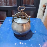 مبرده للبيع نضافه مثل إلي بصوره سعر 100وبيه مجال بسيط شرط سرعتين كامله...