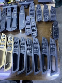 اسعد الله مسائكم بالخير والمحبه كونترول منوع حديث Bmw E60 x5   السعر ا...