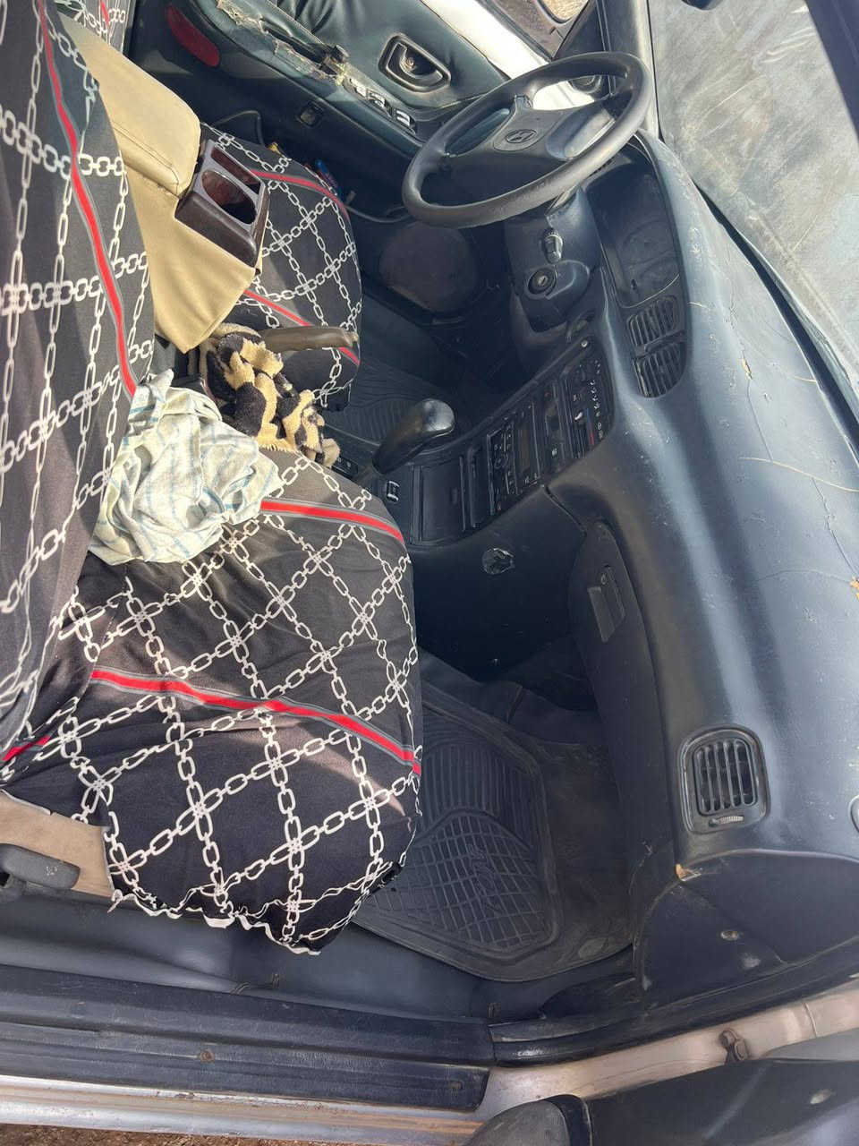 السلام عليكم
سوناتا تو رقم بغداد للبيع السعر٣٨ وبيها مجال المكان ديالئ الحديد سنويةلل٢٠٢٨
مابيها اي نقص***********
