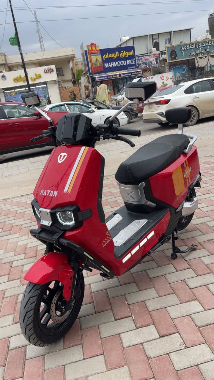 للبيع ريان وحش الكون مستخدمة شهرين فقط مابيهة نقص 6 بطاريات مسطرة كرافين جدد ضمان البطاريات 
بصمتين تشغيل عن بعد 
ملف 2500 
سرعتهة 70 
تمشي بالشحنة الوحدة 60km
سعرهة 875 الف مكاني بغداد ابو غريب الزيتون 
واتساب *********** / ***********
