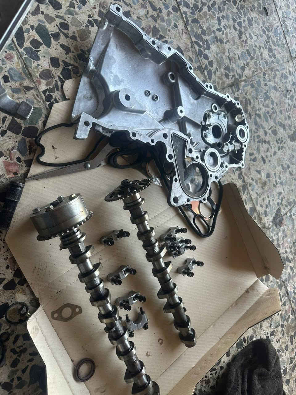 السلام عليكم ورحمة الله كل عام وانتم بخير وصحة وعافيه يارب ينعاد علينا وعليكم بالخير والسعادة 
اخوكم صفاء الفيتر   تجفيت جميع انواع السيارات فتح كير فتح صدر  كل شغلي مع ضمان مكاني بغداد جسر ديالئ القديم اي استفسار حاضر ***********
