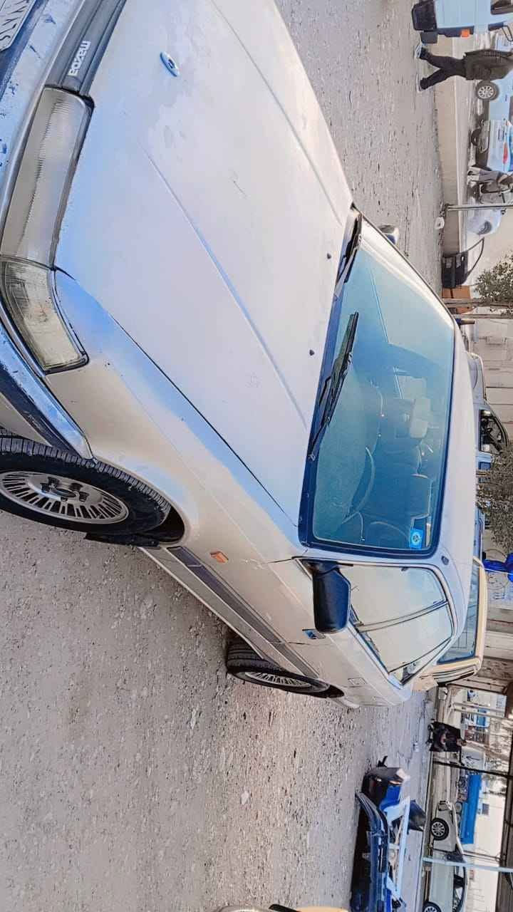سلام عليكم مازدا  موديل ٨٨ صاحبها بخانقين  سعره ٢٧،/  اتصال ع *********** بغداد, العراق
