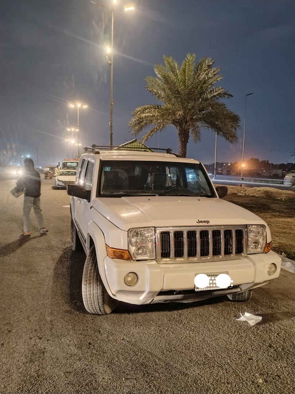 السلام علیکم جيب كوماندر مويل 2007 مكينه 6 سلندر 3700 سنويه مالته 2028 رقم  سياره بغداد    مكاني بغداد  *********** سعره 95 وبيه مجال
