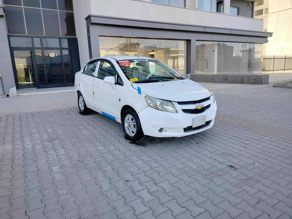 السلام عليكم شوف ليت موديل 12 كير عادي رقم بصره تحويل وكاله كهرباء شغاله تخم تاير جديد سياره حلوه نظيفه سعرة 30وبيها مجال الرقم *********** كركوك, العراق
