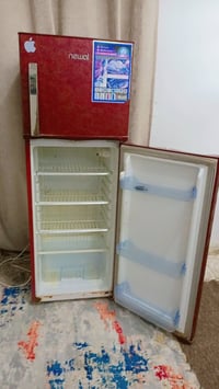 ثلاجه جديده • استعمال بسيط • حله خلف التركي