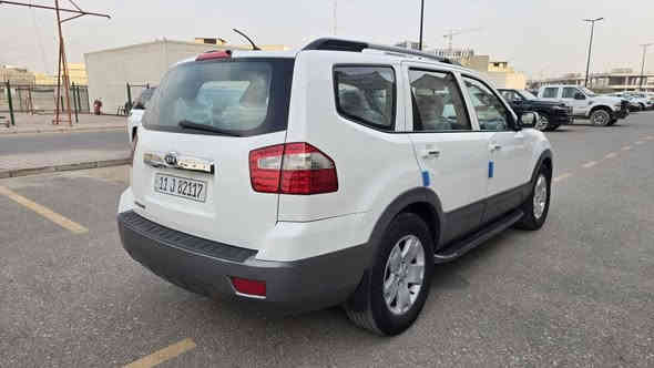 تحيه طيبه 
للبيع موهافي 2010 وارد خليجي رقم بغداد بأسمي السياره فول عدا البصمه كراسي كهرباء وذاكره فتحه سقف فور ويل جنطه شفط تبريد منفصل ثلاث قطع لايتات زينون بلادي مري شفط قلاب عند الرجوع تخم تاير جديد وصدر جديد 
تبريد ثلج منظومه جديده 
السياره بدون صبغ فقط بالداير مال جاملغ الخلفي جزه منه مصبوغ 
مكاني بغداد السعر 134 ورقه 
 للتواصل اتصال على الرقم *********** بغداد
