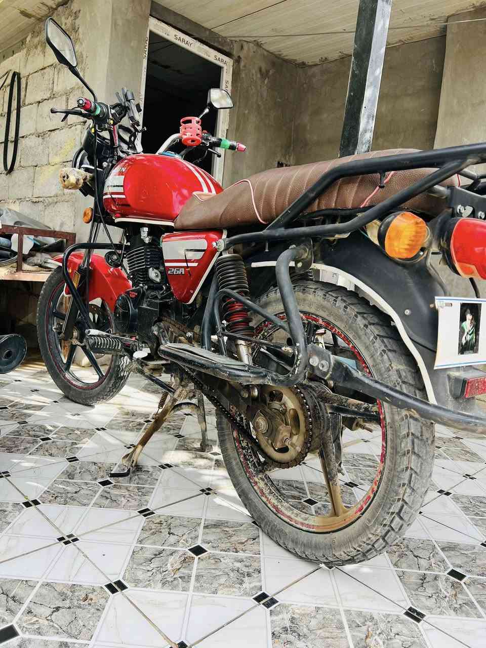 سلام عليكم دراجة ديوان موديل 2023  اوراق سحب سعر مليون  1000.000  وبيها مجال مكان ناحية سلام العنبكيه ***********

