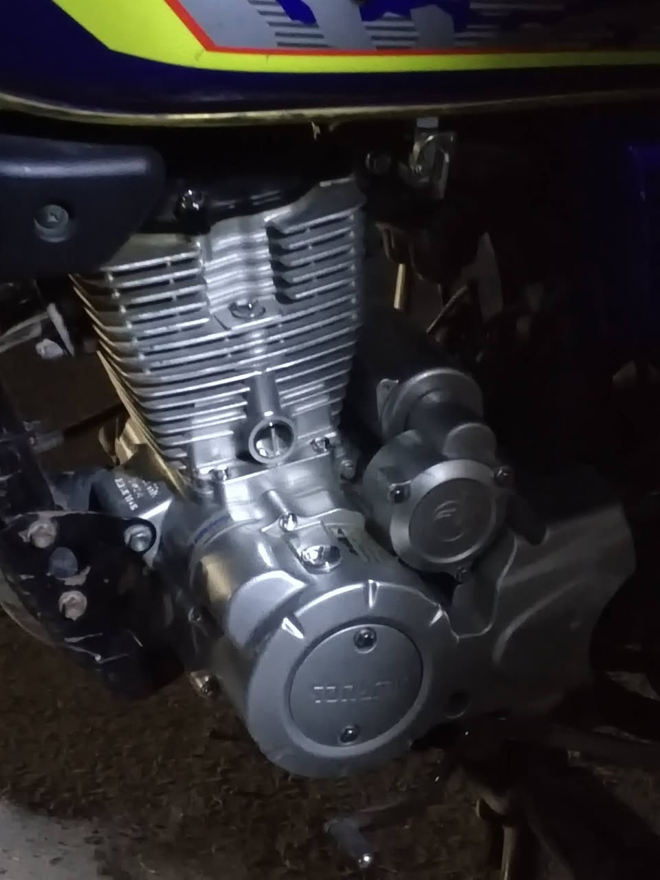 سلام عليكم دراجة 2024 تخبل نقصة بس واير عداد سرعة دراجة شوفت عينك مرتبه
مكاني  الشعب  800 وبية مجال حك جية


**إذا كنت صاحب هذا الإعلان وتريد حذفه لأي سبب، رجاءا أرسل رسالة إلى الدعم الفني**