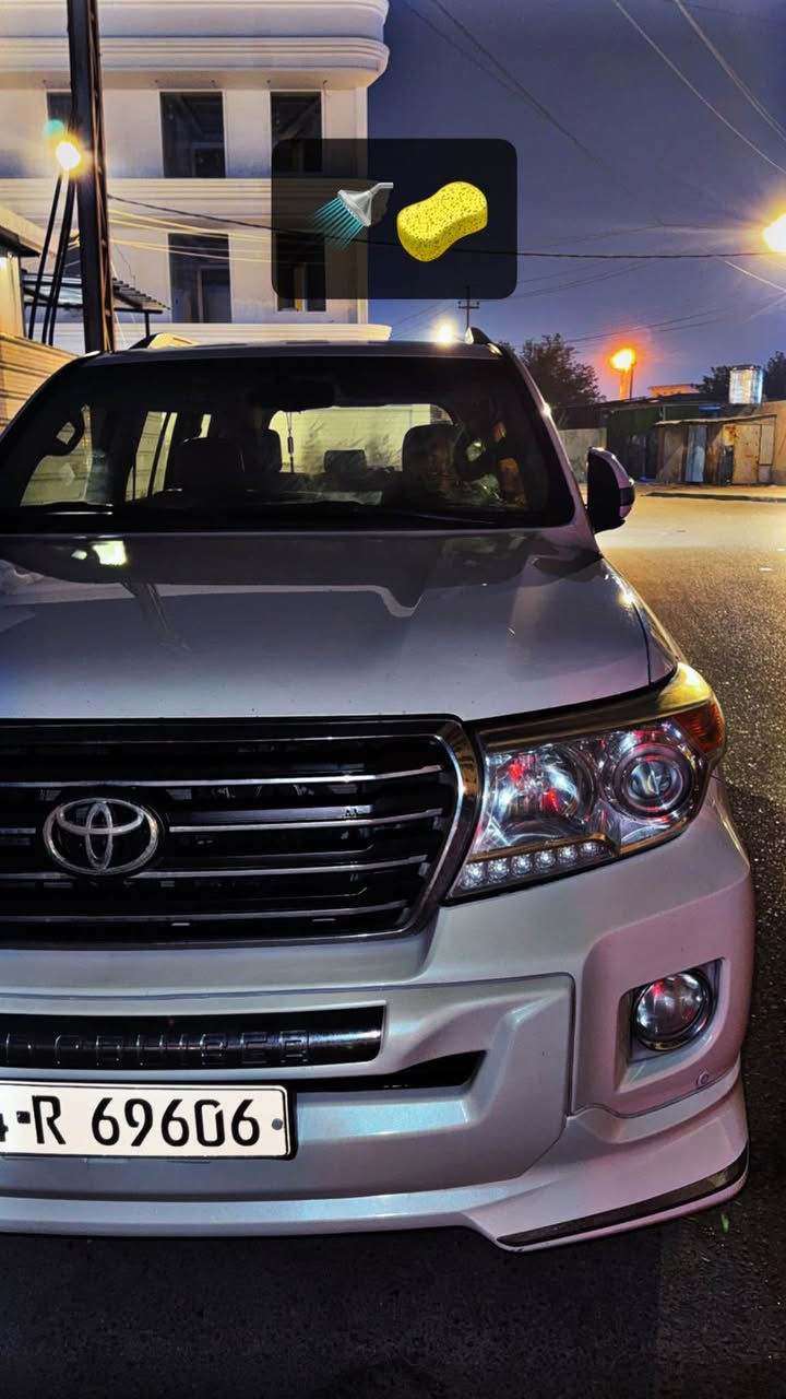 لاندكروز ٢٠١٥ GXR V8
سياره نظيفه مكفوله كير ومحرك السياره رقم بصره باسمي تحويل ثاني يوم السياره مكفوله بس بيها بارد بالمدكر الايمن 
سعر السياره : 40$ ( 4 دفاتر ) بيها مجال بسيط
الموقع : البصره 
الرقم *********** البصرة, العراق
