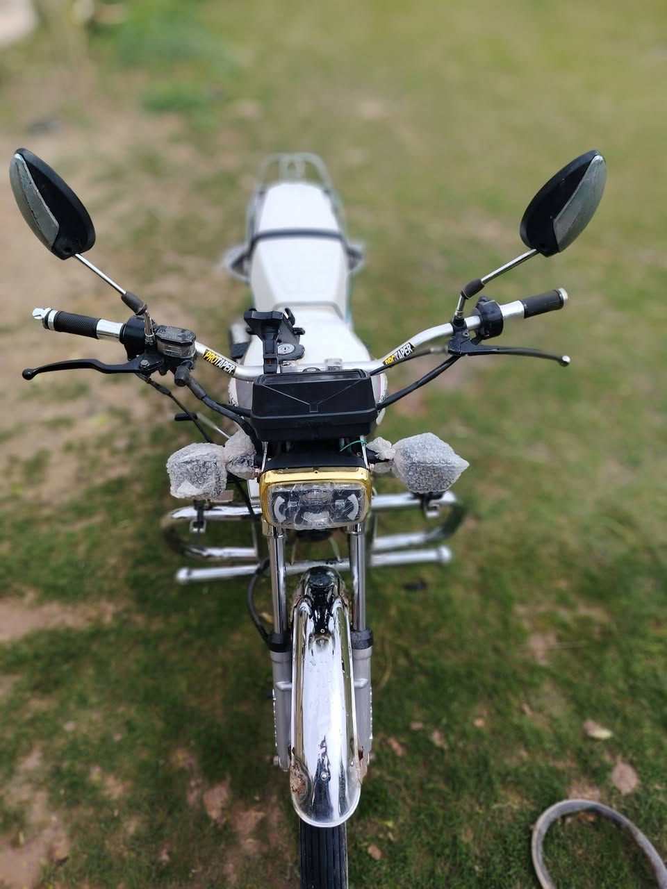 سلام عليكم متاح دراجه إيراني خمسه كير موديل ٢١ نضيفه محرك يشك الكاع محدثه ٢٤عراض كلهة جديده المكان صقلاويه حويوه السعر خاص


**إذا كنت صاحب هذا الإعلان وتريد حذفه لأي سبب، رجاءا أرسل رسالة إلى الدعم الفني**