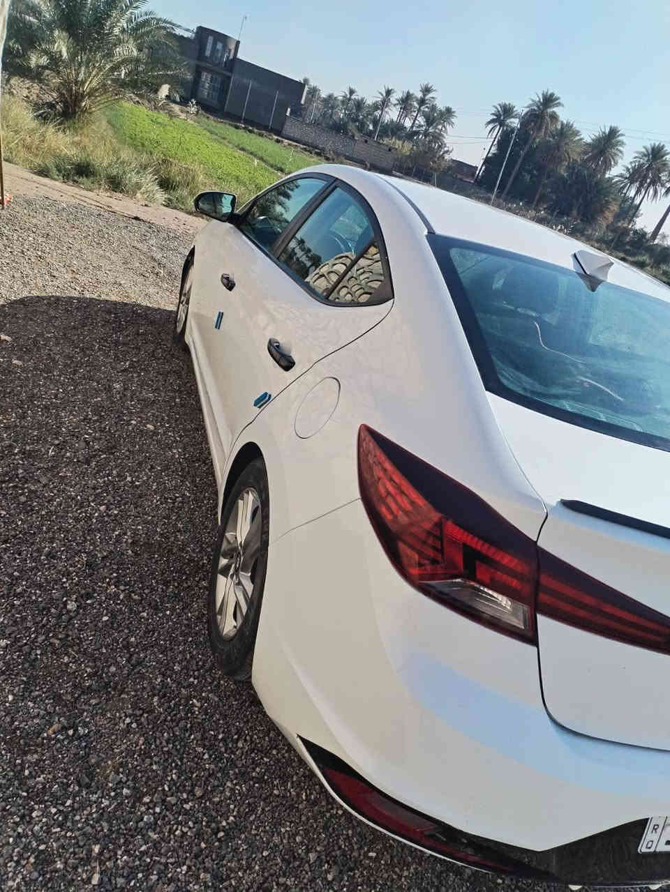 السلام عليكم
إلنترا وارد امريكي موديل ٢٠٢٠

حادثه جاملغ امامي رقم بابل باسمي 

مكينه ٢٠٠٠

ماشيه ٧٥ الف سياره جديده ما تخسر عليه كلشي

ادامه كامله تخم تاير

سنويه لغايه ٢٠٢٨
السعر ١٤٢ وبيه مجال قليل

*********** الديوانيه قضاء الشاميه
