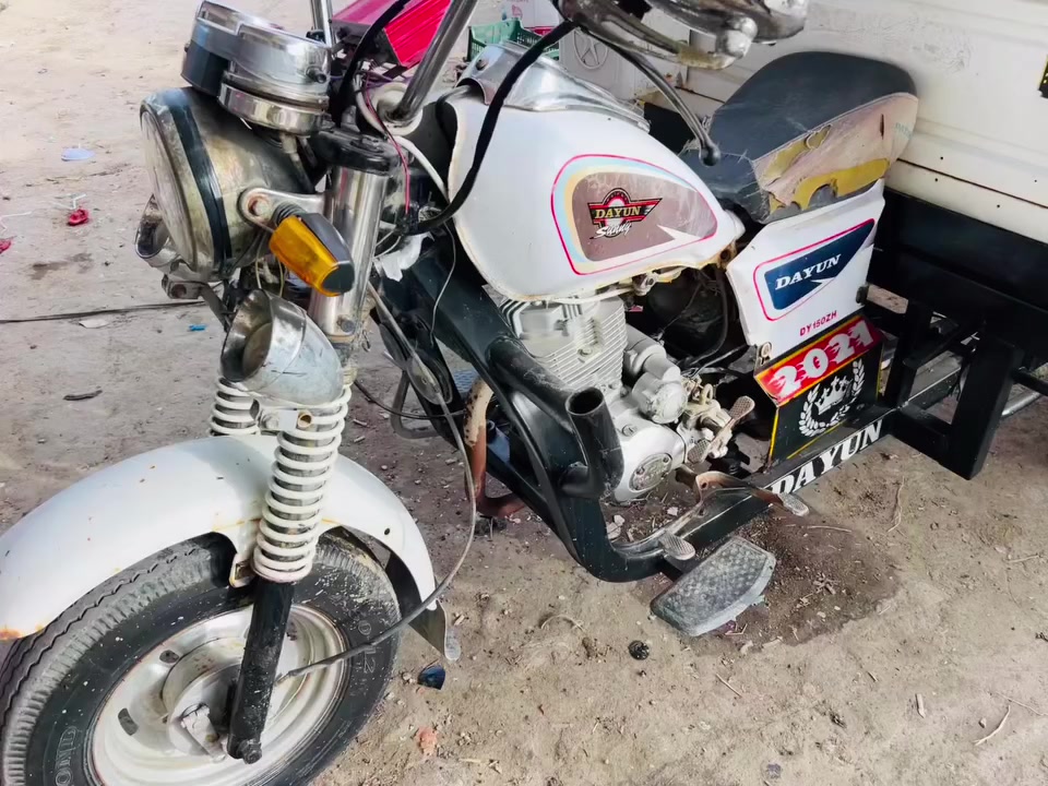 ستوته للبيع تفاصيل داخل الفيديو  الشراي يتصل***********السعر مليونين وبيه مجال
