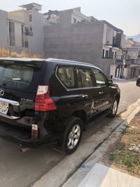 برادو • ٢٠١٠ • بدون صبغ