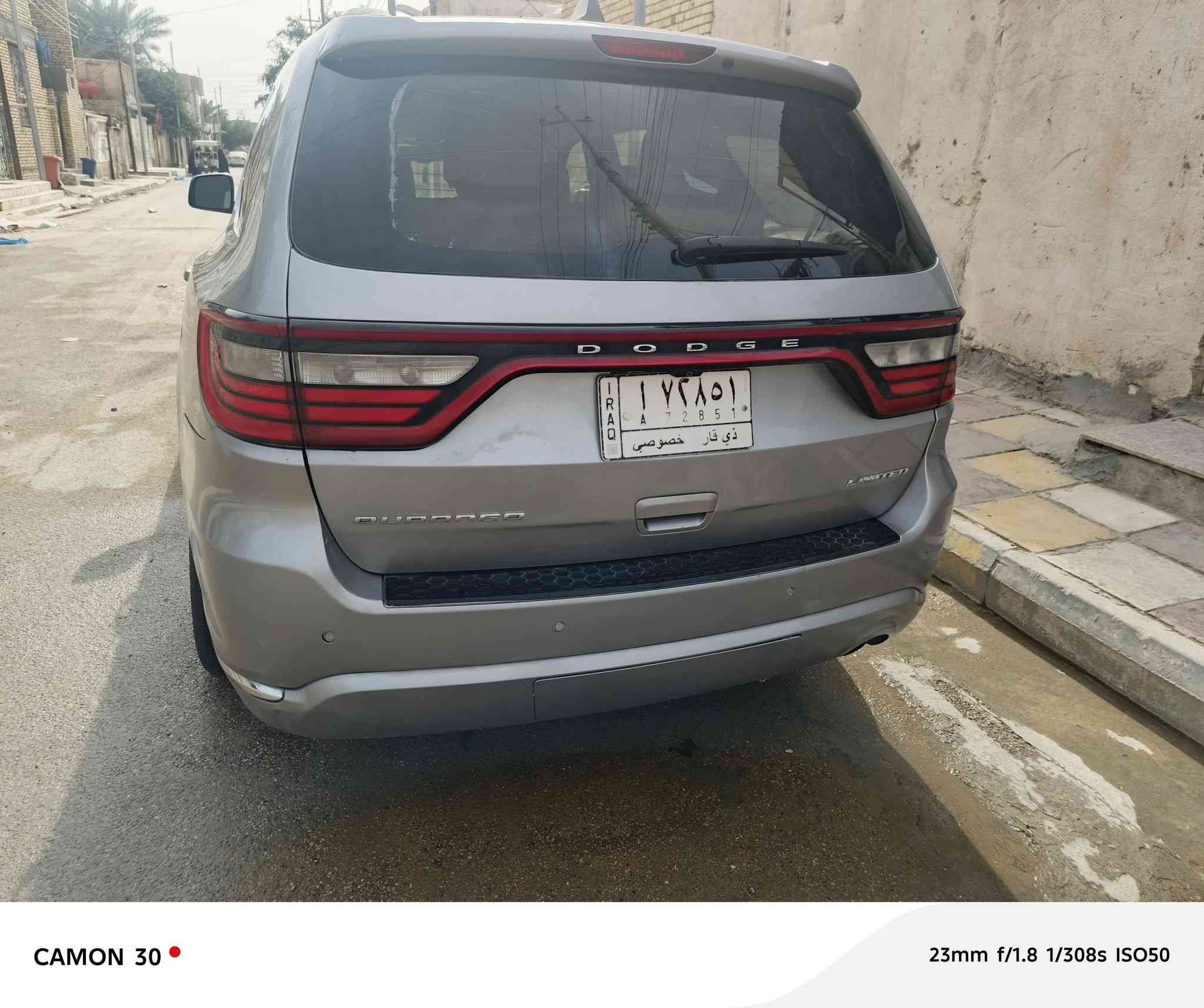 السلام عليكم: دورنكو مديل 2016 مبدل بنيد ومرشوشه حزام اثر جراد سياره جاهزه منضومه مال غاز سياره جاهزه من كل النواحي +ترهم مراوس شارجر او اوباما حسب القناعه مكان ناصريه قرب كراج بغداد 
السعر: 180وبيها مجال بسيط 
رقم الهاتف: ***********
