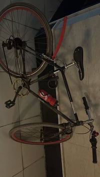 بايسكل للبيع جديد مكاني بغداد السعر ٥٠ الف وبي مجال للطيبين  للاستفسار...