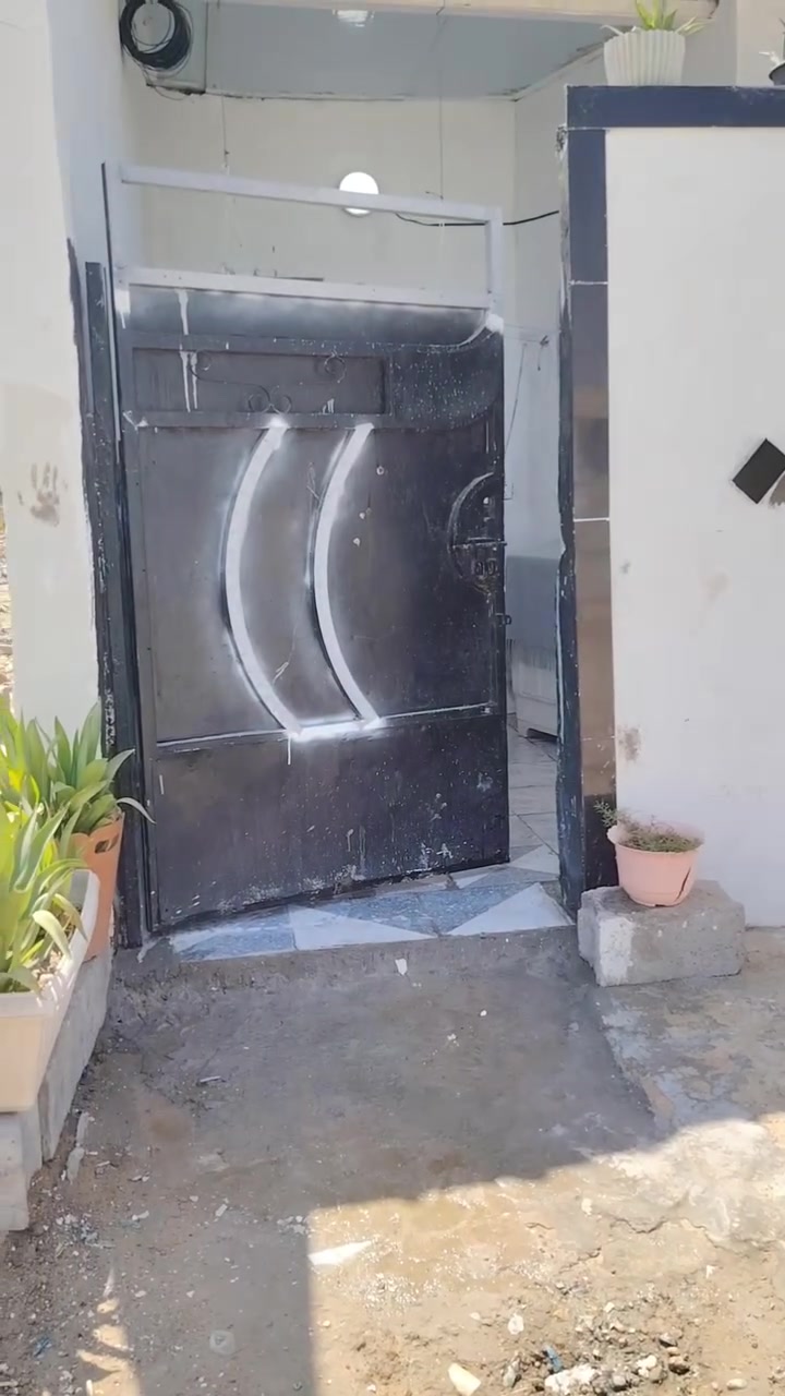 اسلام عليكم بيت البيع تجاوز مي ومجاري رئيسيه وكهرباء العنوان الزعفرانيه سعيده المقلع الستفسار على هذا الرقم ***********
