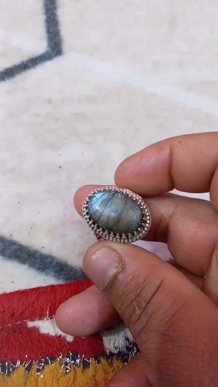 سلام عليكم عطفه بريه ذمه قديمه بس ملمعه وحجرالطاوس سعرهن ثنينهن(٧٠)مكاني حيانيه


**إذا كنت صاحب هذا الإعلان وتريد حذفه لأي سبب، رجاءا أرسل رسالة إلى الدعم الفني**