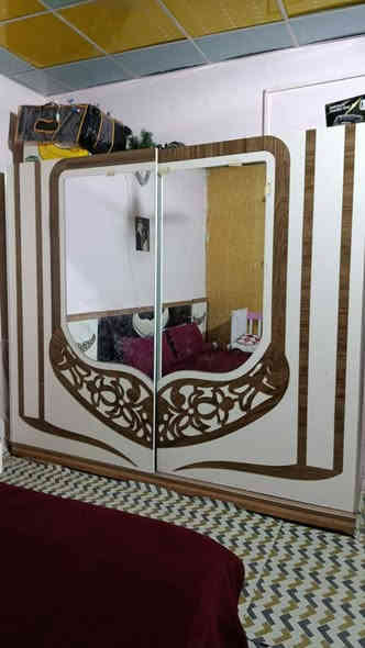 غرفه تركيه للبيع السعر 300 مكاني القبله ***********
