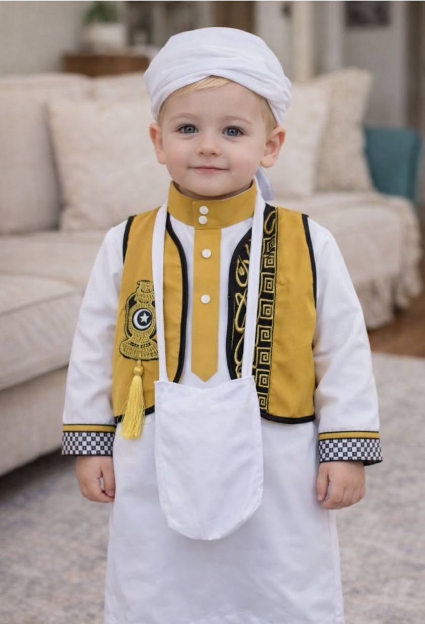 طقم كركيعان بييي يجي ٣قطع يلك شي فون اصلي 
للحجز والاستفسار مراسلة الصفحة


**إذا كنت صاحب هذا الإعلان وتريد حذفه لأي سبب، رجاءا أرسل رسالة إلى الدعم الفني**