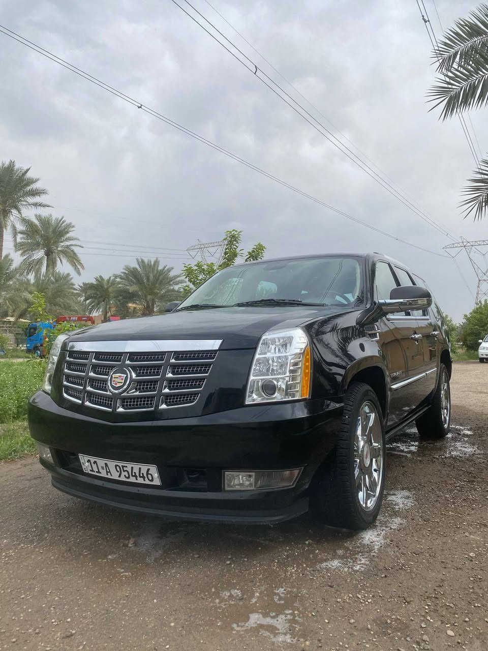 سلام عليكم
للبيع كاديلاك موديل 2013
خليجي مكفول كفاله عامه 
ماشي 93 حقيقي 
فول مواصفات 1/1
سبير منازل ستخدام شخصي 
بسمي 
الهاتف ***********
