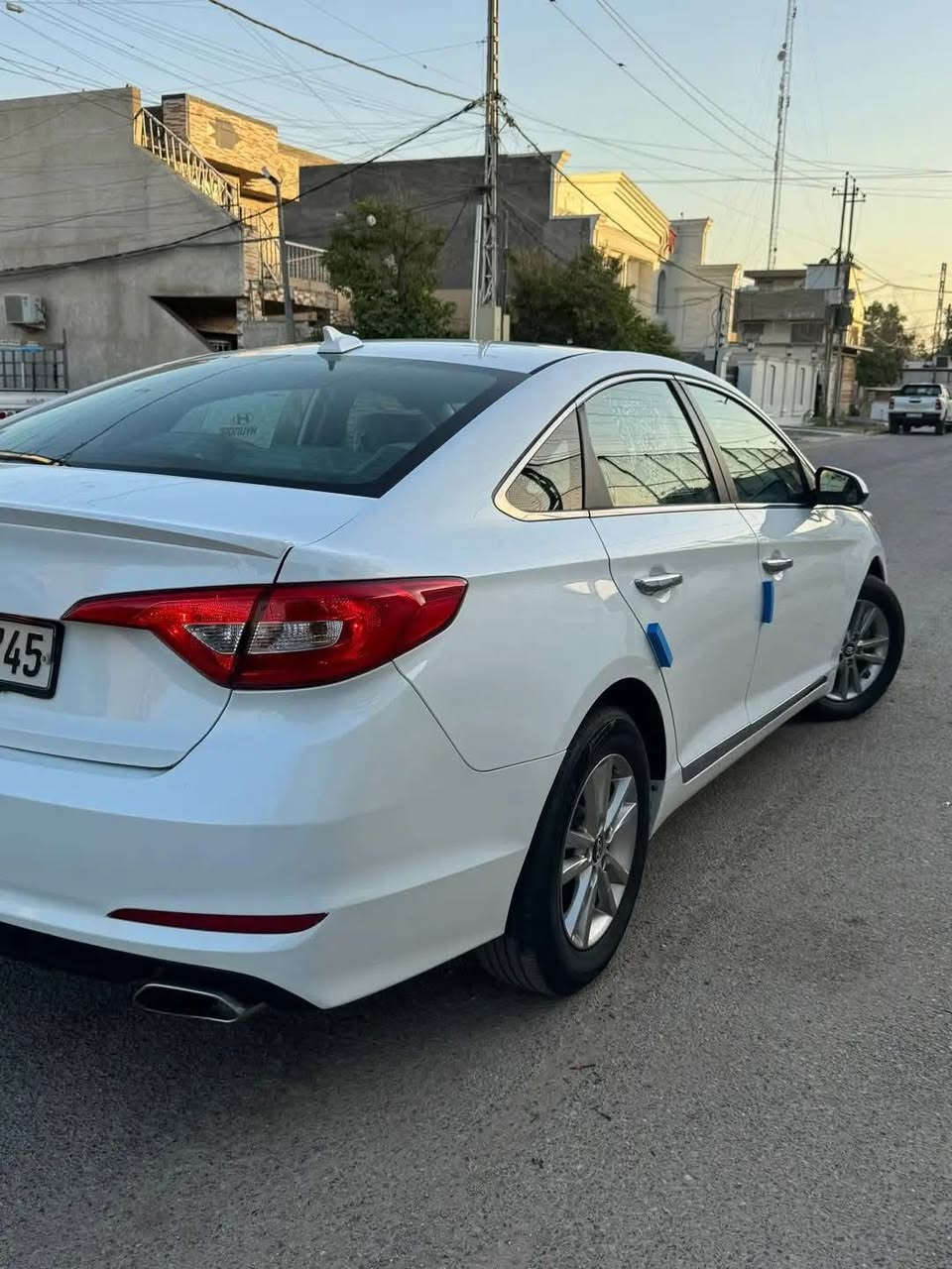 السلام عليكم سوناتا وارد امريكي محرك 2400gdi
سيارة كاملة من كلشي متصرف عليها فلس محرك  تجفيت جديد درجه اولى ضمان سنه منظومة تبريد جديده ثلج 
دوشمة جديدة
موصفات عادية 3وضعيات قيادة عادي وسبورت وايكو
ليبل واحد بيه بس جاملغ مصلح بالعراق وبيه تشليع صبغ بالكصة مال القمارة تاخذها شرط فحص سونار 
رقم سليمانية باسمي رقم دولي سنويه لل29  تحويل ثاني يوم  كاملة متصرف ربع دينار عليها  عنواني بغداد 
السعر130
ماشية 86 الف ميل
كلشي موجود بالسوك رجا لحد يكسر اليجي يشوف بعينه اشكد صارف عليها  تاخذها تفحص سونار 
شاشة كبيرة مع كامرة دوارة


**إذا كنت صاحب هذا الإعلان وتريد حذفه لأي سبب، رجاءا أرسل رسالة إلى الدعم الفني**