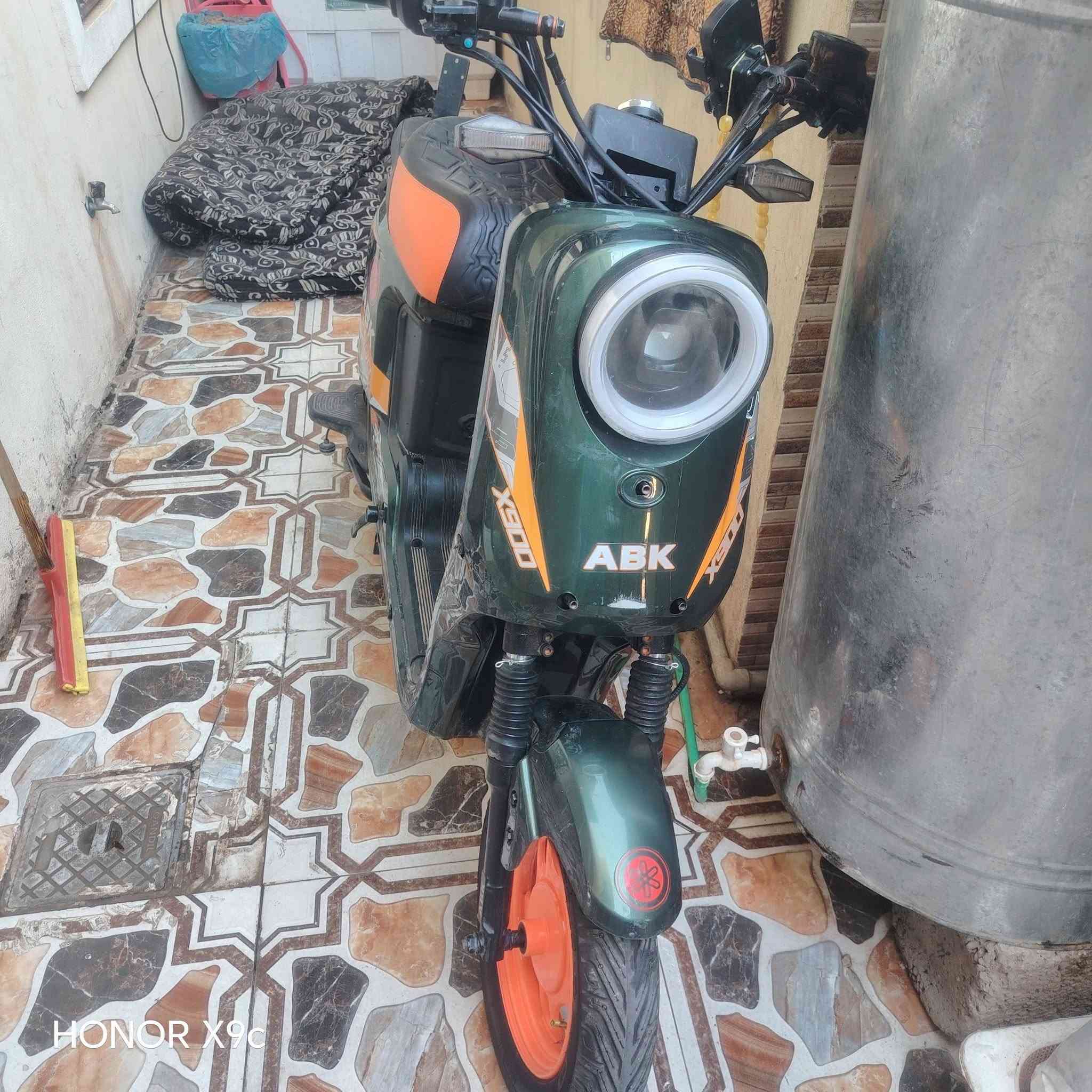 سلام عليكم باسكل للبيع  عاطل مكانه كركوك السعر 250 الشرايع يتصل ***********
