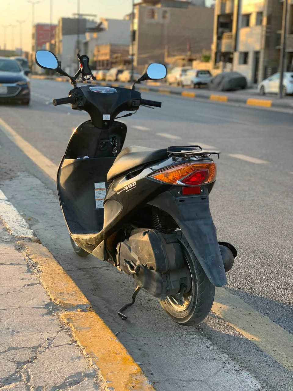 سلام عليكم دراجه 60 سازوكي ياباني اصلي السعر 550 وبيها عطل بسيط الشراي يتصل على هذا الرقم ***********
