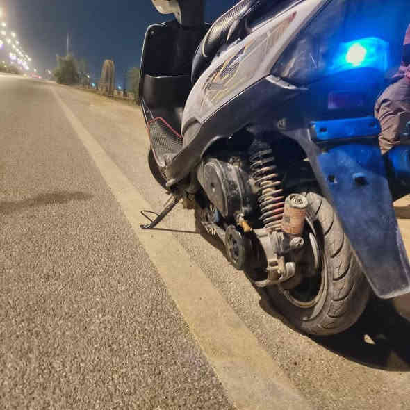 السلام عليكم دراجه للبيع مكينه 49 مفتوح كهربائيات شغاله كله.  مكاني حله جبله لسعر 400وبيه مجال لطيبسن ولي مو شراي لا يتعبني.  ***********
