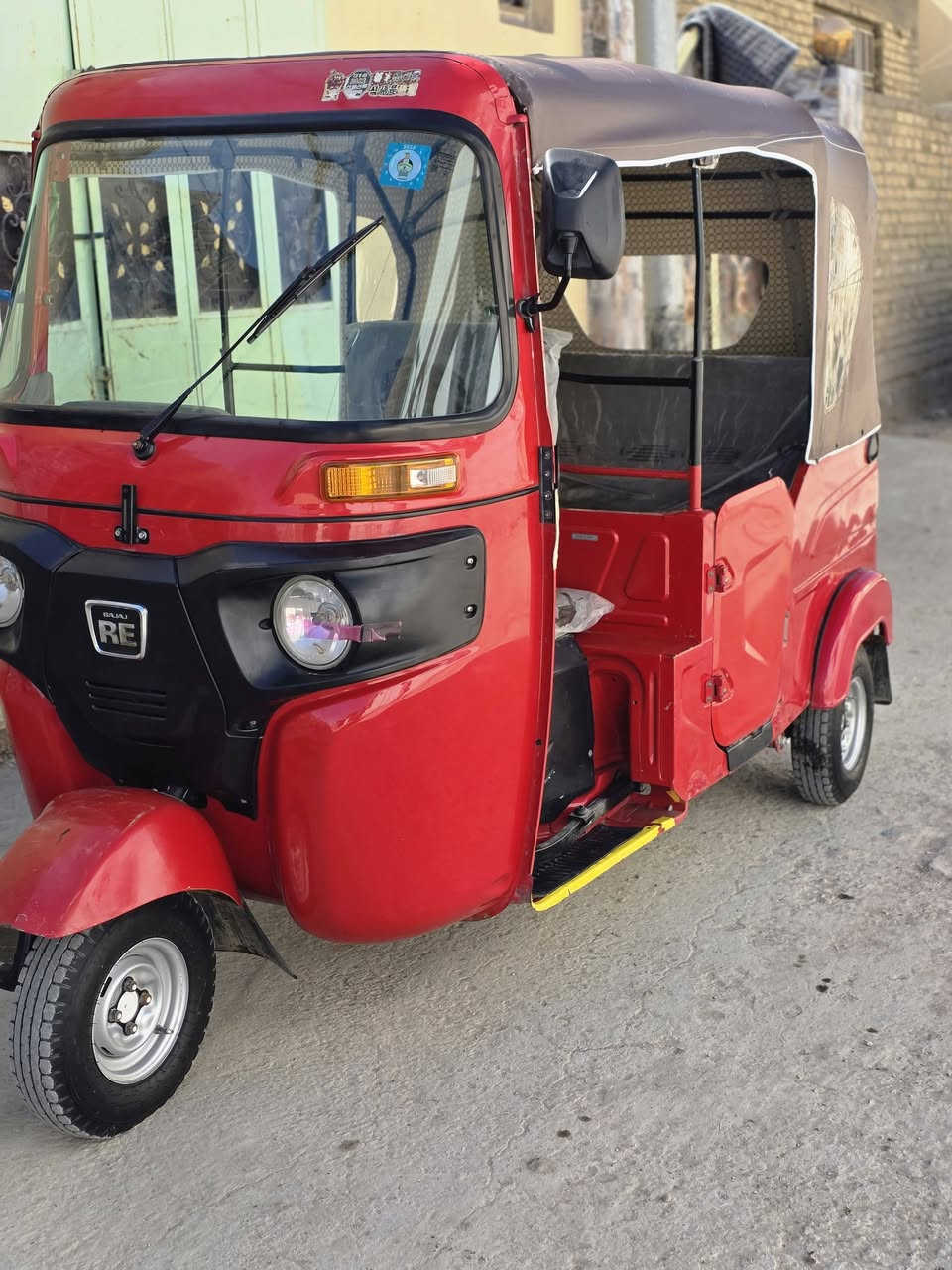 يا الله  وين جناي ويدور نضيف
٢٢ شهر ٨ كفاله عامه  كشر ومحرك. فقط بارد كد اربع أصابع ما مبين والباقي كفاله 
داخله هزه وجاهزه  محرك مكفول  مايحتاج تجيب فيتر 
ناصريه قلعه سكر  السعر ب٩ وبيه مجال لطيبين
شراي اتصل ***********
