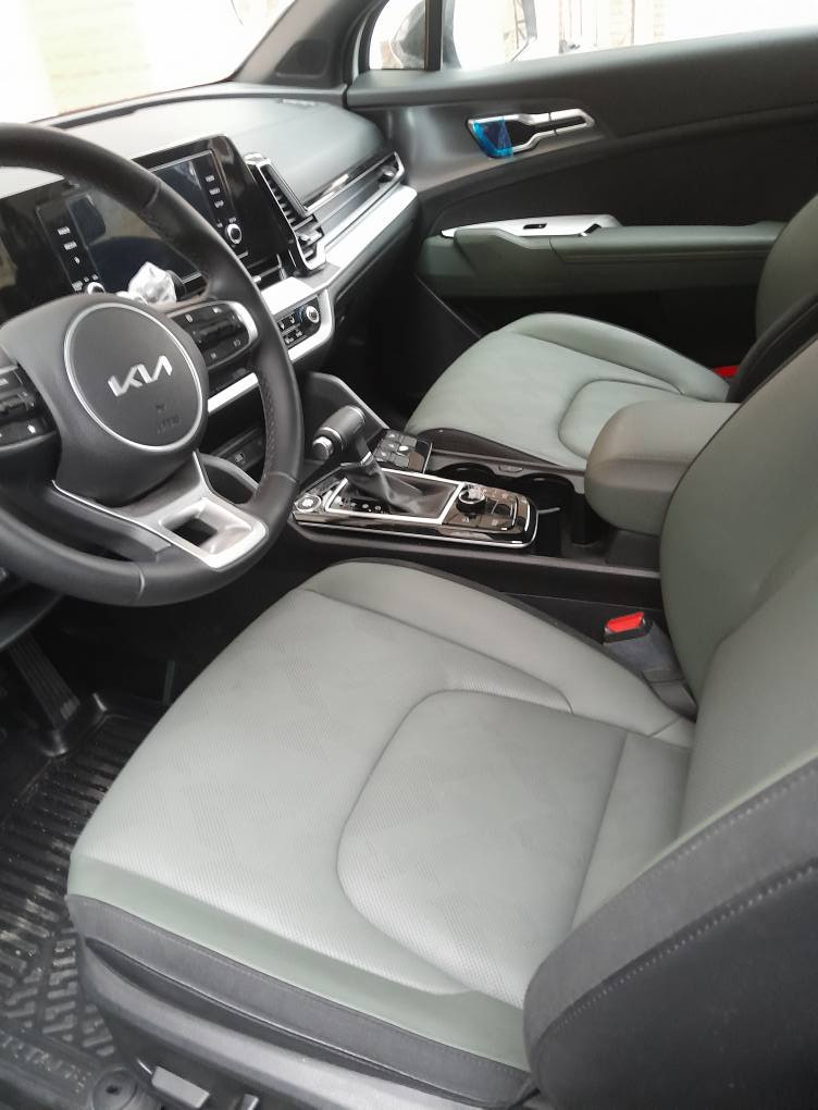 كيه سبورتج ٢٠٢٥ماشيه ١٠٠٠ رقم اربيل مكفوله كفاله عامه مكان بغداد ***********
