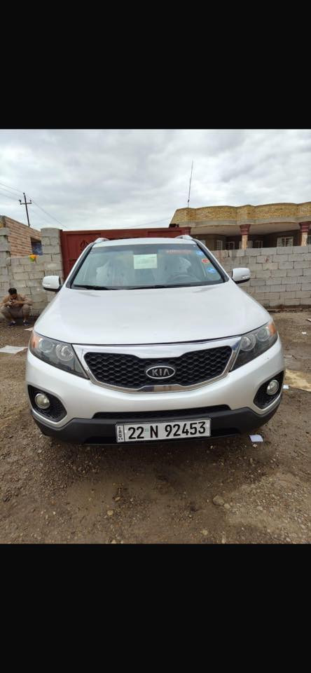 سورنتو 2013  ادوات السياره ابيع الموجود كوم حديد حداديه مكينه جديده سياره   كاز مكينه المكان سوق الشيوخ السعر 55 ***********
