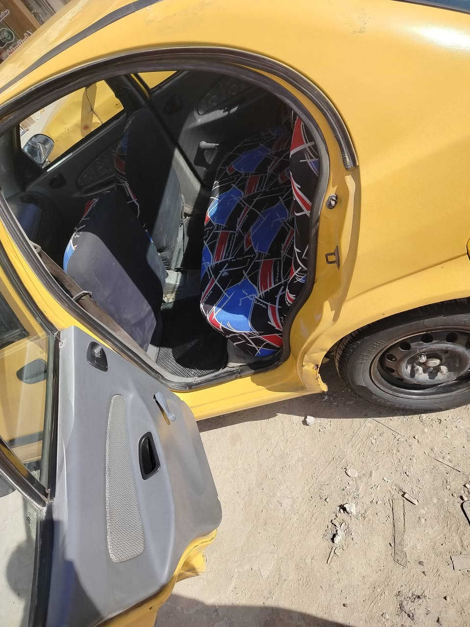 طيبه 2015 تخم تاير جديد باتري جديد عينيه وصينه وفلاوين جديد سياره جاهزة مال عيشه.  كهربائية كله شغاله تتفئه تبريد شغال  بيه تحويل  اريده 17بيه مجال باقي التفاصيل اتصل *********** ماكو خاص مكلف بنشر
