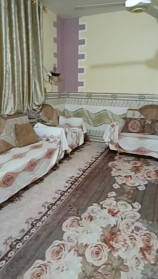 دار للبيع كربلاء كنطرة السلام 50مترا طابق ونص استقبال هول غرف نوم مطابخ حمامات سند  25اقرار محكمه سيراميك وسقوف ثانوية يصلح السكن وحسينه كهرباء ماء نت كيبل ظوئي تبليط مجاري قريب الامام استفسار اتصل بي واتساب مكلف بل نشره توصل مع صاحب ***********..
***********
