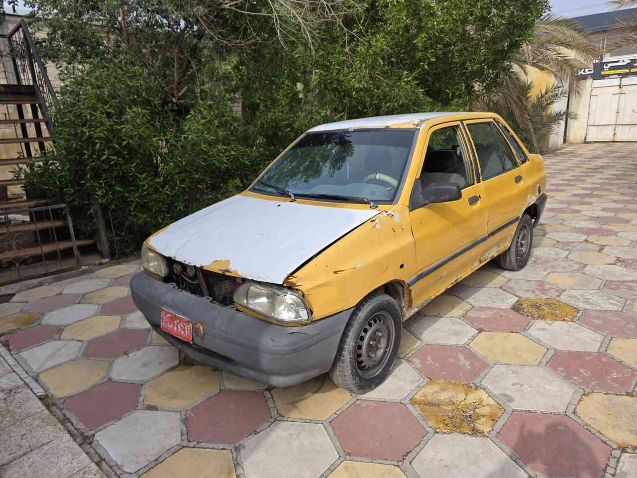 سايبا رقم قديم 2012مااندل راعيها بناصريه عندي عنوانه ومستمسكاته سعرها.      ٦ورقات البصره ابي الخصيب حي العسكري***********
